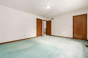 100 E Dublin Granville Rd, Worthington, OH 43085 - Photo 40