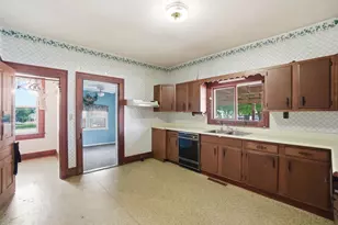 18 N Champaign St, Catawba, OH 43010 - Photo 14