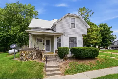 18 N Champaign Street, Catawba, OH 43010 - Photo 2