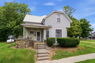 18 N Champaign St, Catawba, OH 43010 - Photo 2