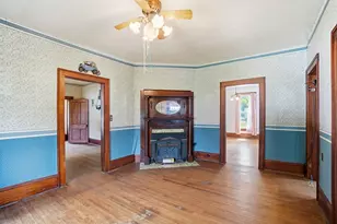 18 N Champaign St, Catawba, OH 43010 - Photo 8