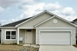 1560 Ebbets Ct, Columbus, OH 43228 - Photo 1
