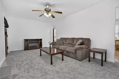 1366 Melrose Avenue, Columbus, OH 43224 - Photo 4