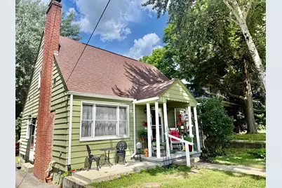 219 N Buena Vista Street, Newark, OH 43055 - Photo 1