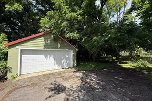 219 N Buena Vista St, Newark, OH 43055 - Photo 10