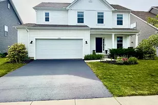 2761 Newbern Dr E, Blacklick, OH 43004 - Photo 2
