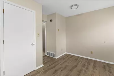 699 Hillsdowne Road #A-D, Westerville, OH 43081 - Photo 12