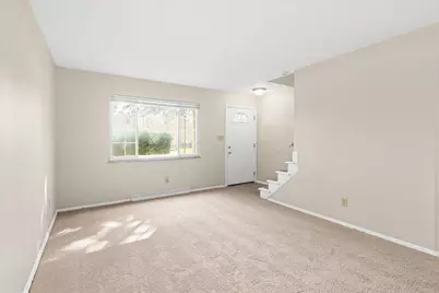 699 Hillsdowne Road #A-D, Westerville, OH 43081 - Photo 4