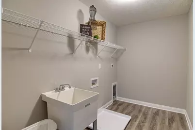 1612 Whispering Pine Lane, Bellefontaine, OH 43311 - Photo 20