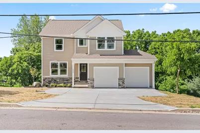 908 Eastern Avenue, Bellefontaine, OH 43311 - Photo 2