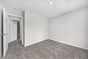 908 Eastern Ave, Bellefontaine, OH 43311 - Photo 38