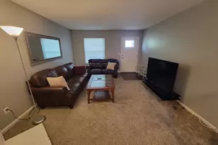 1223 Tranquil Dr, Columbus, OH 43085 - Photo 2