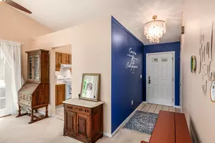 2711 Woodland Trail Dr, Columbus, OH 43231 - Photo 4