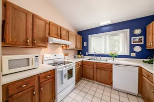 2711 Woodland Trail Dr, Columbus, OH 43231 - Photo 6