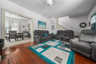 755 Euclaire Ave, Columbus, OH 43209 - Photo 4