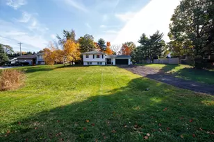 3548 S Hamilton Rd, Columbus, OH 43232 - Photo 2