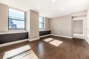 50 W Broad St, Columbus, OH 43215 - Photo 2