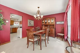 1324 Cottonwood Dr, Lewis Center, OH 43035 - Photo 8
