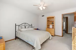 1324 Cottonwood Dr, Lewis Center, OH 43035 - Photo 28