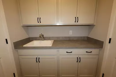 4541 Corsican E, Hilliard, OH 43026 - Photo 16