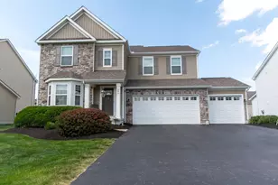 945 Farmington Ln, Delaware, OH 43015 - Photo 1