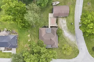 829 Lake Dr, Ashland, OH 44805 - Photo 32