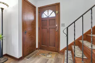 620 Salisbury Rd, Columbus, OH 43204 - Photo 8