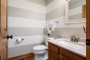 6878 Eliza Dr, Canal Winchester, OH 43110 - Photo 18