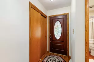 566 Kenwell Dr, Newark, OH 43055 - Photo 4