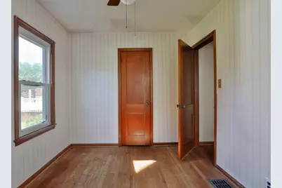 375 E Royal Forest Boulevard, Columbus, OH 43214 - Photo 30
