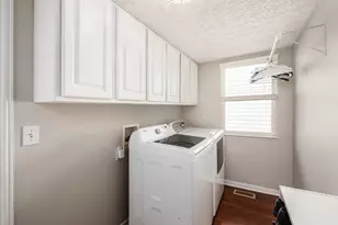 247 Chasely Cir, Powell, OH 43065 - Photo 26