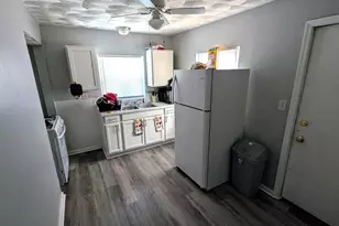 1614 Republic Ave, Columbus, OH 43211 - Photo 6