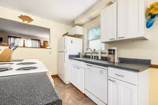 1639 E Cooke Rd, Columbus, OH 43224 - Photo 6