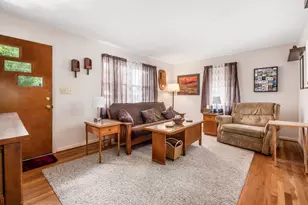 1639 E Cooke Rd, Columbus, OH 43224 - Photo 4