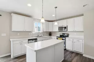 136 Halcyon Dr, Pataskala, OH 43062 - Photo 14