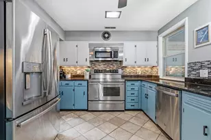 2781 Stratford Dr, Upper Arlington, OH 43220 - Photo 16