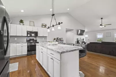 325 Carroll Eastern Road NE, Lancaster, OH 43130 - Photo 12