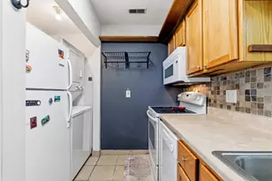 3074 Jersey Dr, Columbus, OH 43204 - Photo 16