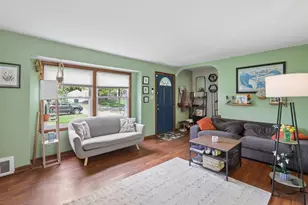 3116 Dresden St, Columbus, OH 43224 - Photo 8