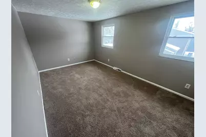 2621 Woodsedge Road, Columbus, OH 43224 - Photo 8