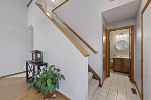7450 Oakmeadows Dr, Columbus, OH 43085 - Photo 24