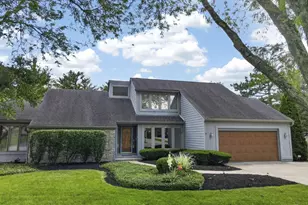6309 Alissa Ln, Columbus, OH 43213 - Photo 2