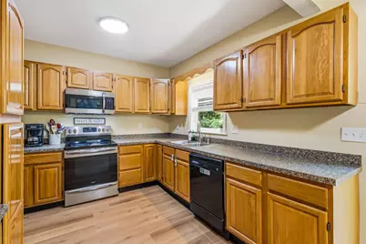 230 W William Street, Delaware, OH 43015 - Photo 10