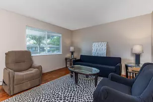 2781 Kenilworth Rd, Columbus, OH 43219 - Photo 8