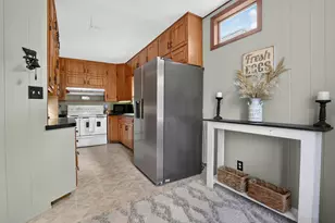 558 E Palmer Rd, Bellefontaine, OH 43311 - Photo 16