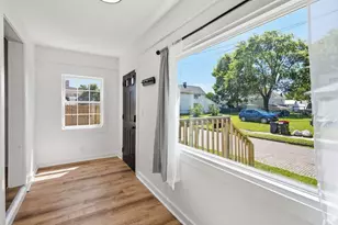 18 E Oak St, Newark, OH 43055 - Photo 10
