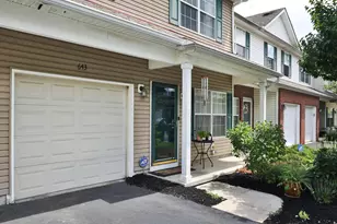 643 Grove Cir, Columbus, OH 43230 - Photo 2