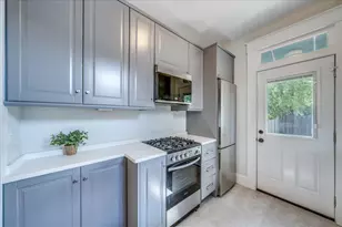 992 Delaware Ave, Columbus, OH 43201 - Photo 20