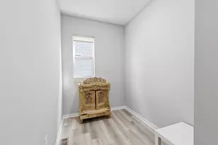 6530 Boone Dr, Powell, OH 43065 - Photo 14