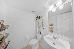 355 Hanton Way, Columbus, OH 43213 - Photo 8